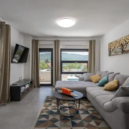 Vila Hadrian Pridraga