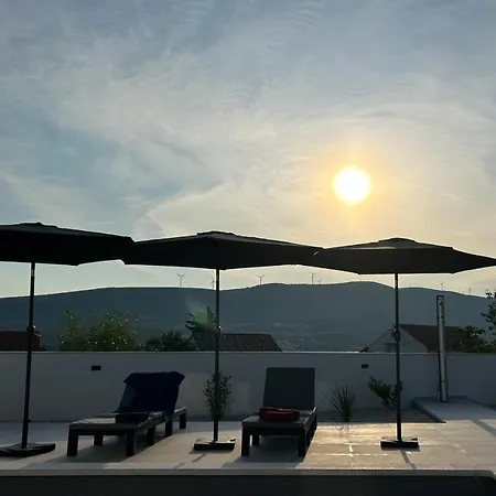 Villa Hadrian Pridraga